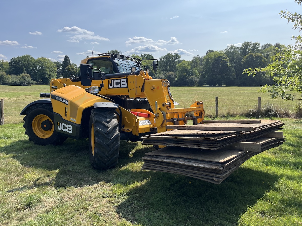 Grass protection sheets